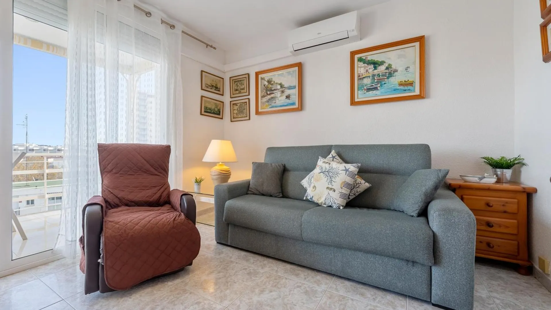 Apartamento Mas سالو 0*,  إسبانيا
